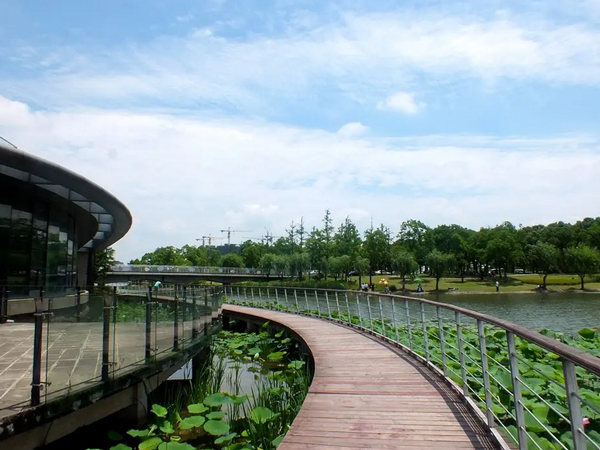 遠香湖公園完成智慧化改造